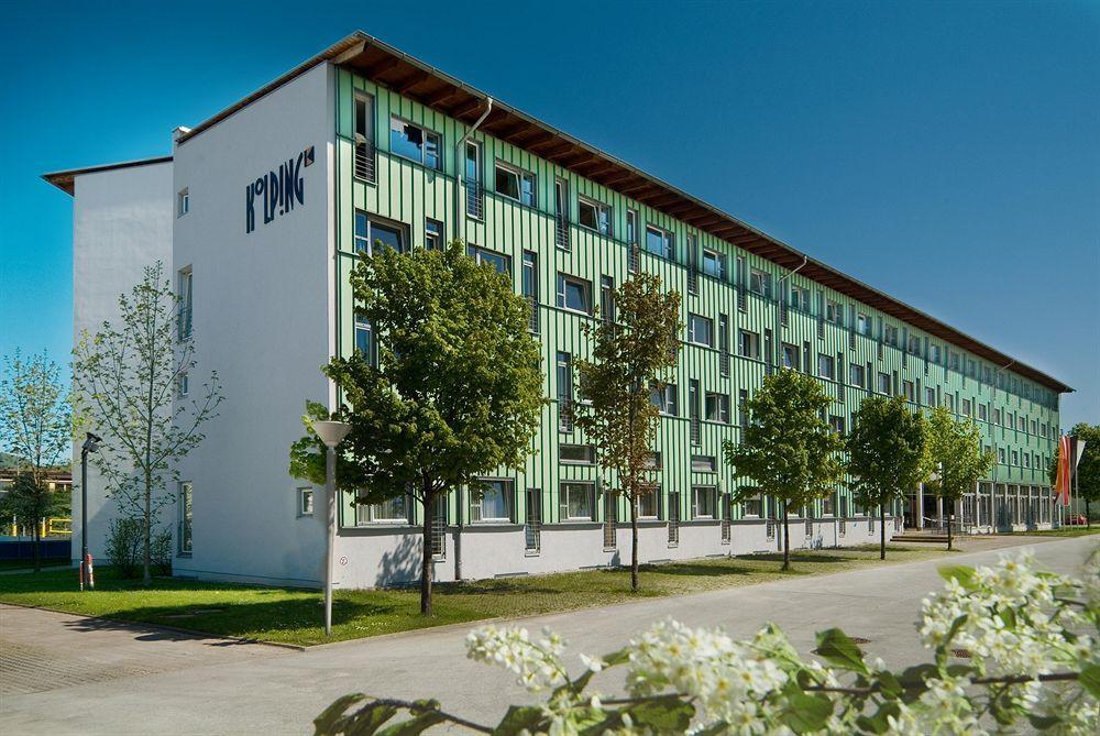 Kolpinghaus Salzburg - Sommerhostel Luaran gambar