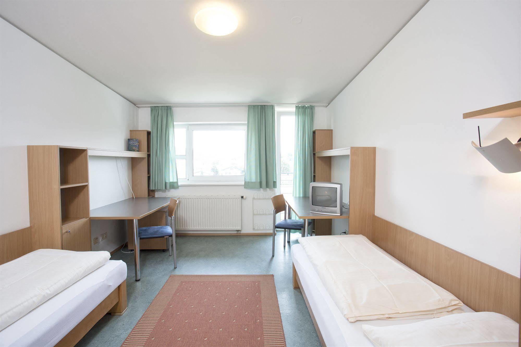 Kolpinghaus Salzburg - Sommerhostel Luaran gambar